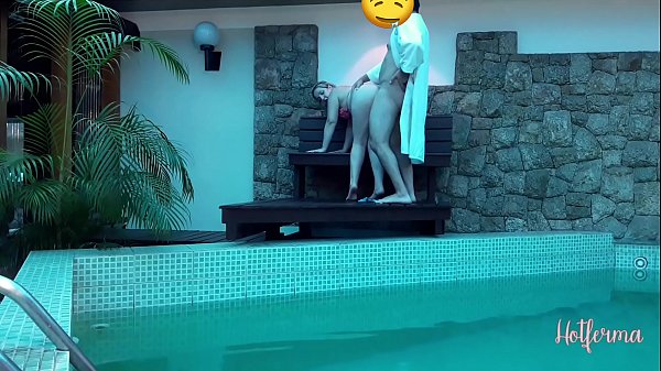 Sexo com a empregada gostosa  