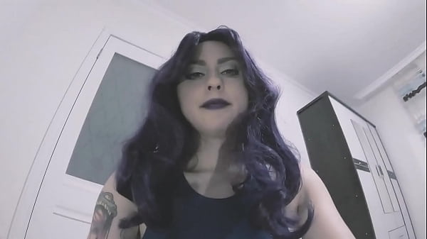 Sexy giantess made small man watch her masturbating