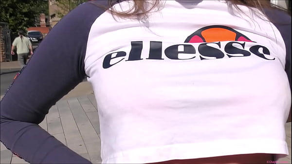 Hot girl wears a diaper in public! (Diaper Dares) 