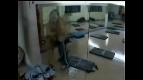 arab-couple-gym-romp-hidden-cam-video full 176 mp4