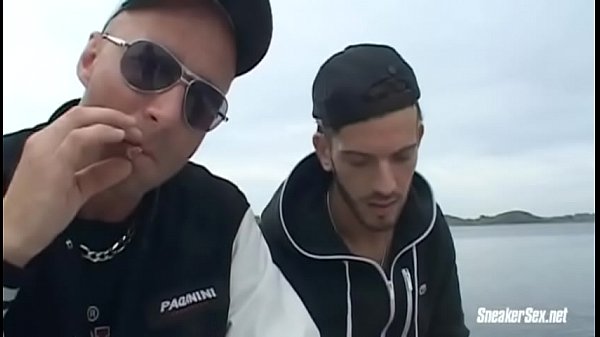 A Podolatria e Fetiches gay que est&aacute; cada vez se evoluindo no mundo inteiro, para quem curte &eacute; uma delicia, super gostoso! 