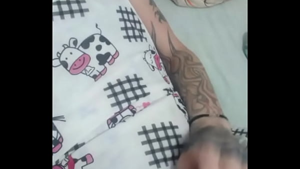 Dona de casa trans gozando  