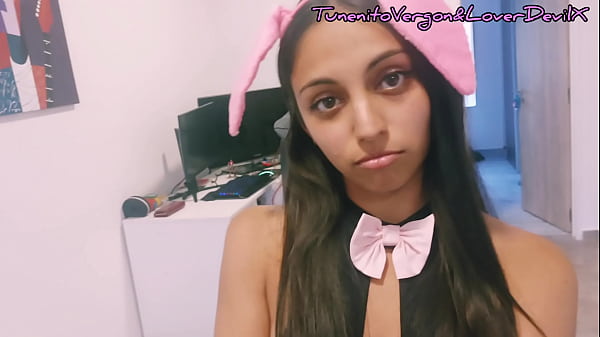 De Regalo De Pascuas Se llevo El Co&ntilde;o Lleno De Leche - Conejita Culona