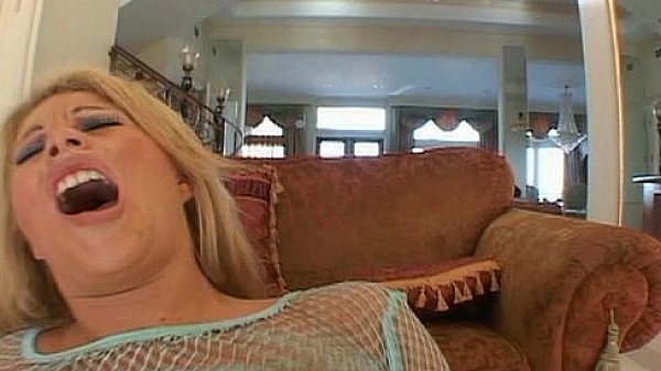 JuliaReaves-XFree - Take Me - scene 1 - video 2 