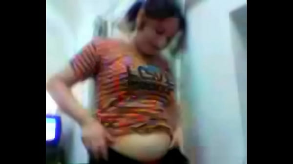 Indian Porn Videos - Curvy Babe Strips Off