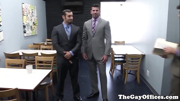 Gaysex suits jizz after giving horny advice