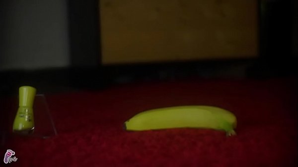 FEET.ME   Jelisa Rose - Banana Yellow Submarine Footjob