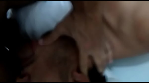 Mamador chupando a pica do namorado 