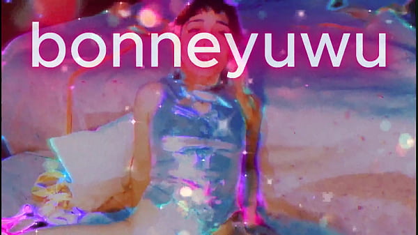 Bonneyuwu - 10:27 chupete peluche masturbacion