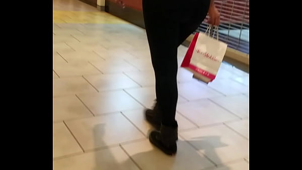 booty in black leggings