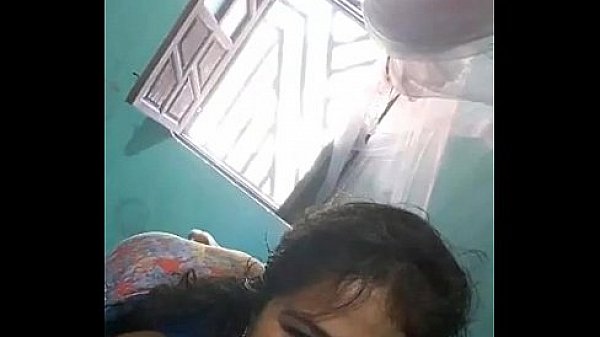 casada mostrando o bundao