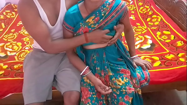 Indian fucked hardcore for an hour and gets cum in mouth