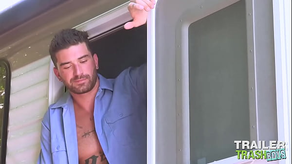 TRAILERTRASHBOYS Trailer Trash Men Fuck 