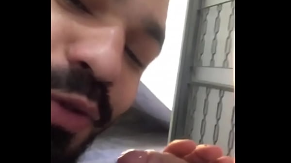 Jeff Carvalho chupando 