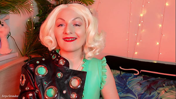 sexual blogger - erotic video for GLOVES FETISHISTS  