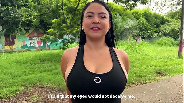 Fan finds busty Daniela Gomez and invites her to fulfill her fantasies outdoors in a public park