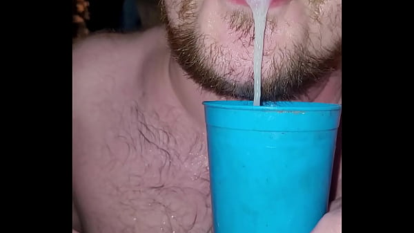 Свежая Сперма Из МОЕГО члена оказалась в МОЁМ РТУ! Конча во рту.Поиграл язычком со спермой! 