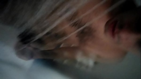 Anubis El Chacal Mastubaci&oacute;n Ducha