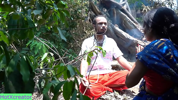 Naughty Tantrik Fucks Innocent Village Wife! Indian Cheating Sex