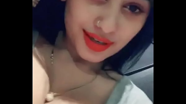Hot sexy babe Piumi - srilankan selfie t. Video viral