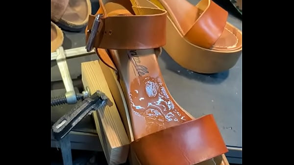 cum on insole for sandal care