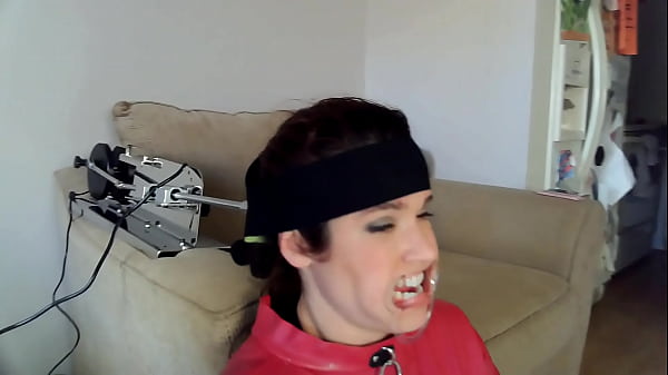 Wife's head attached to a fucking machine = Greatest BJ EVER