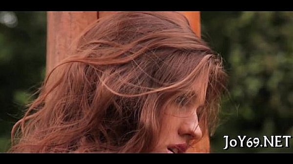 Teen hottie rubs erogenic zones