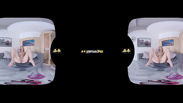 Redhead gets off while pissing in Virtual Reality  