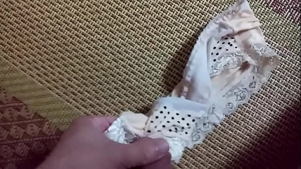 Sịp m&agrave;u da chấm bi  | Cum on panties compilation the best!