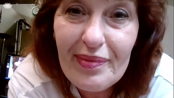 345 Redheaded American PAWG begs for your cock inside her, your arms around her, kissing me  