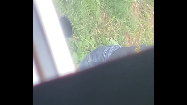 Hot stepmom showing ass