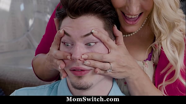 Horny Noys Getting Sex Lessons from Each Other's Stepmoms - Momswitch