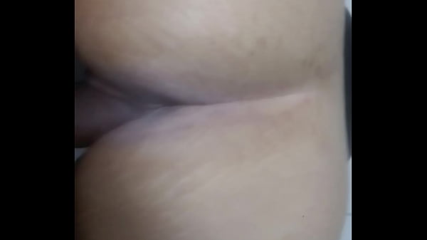 Casada dando o rabo sem d&oacute; depois do trabalho 