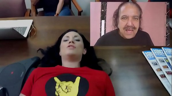 First-Ever Google Glass Porn  