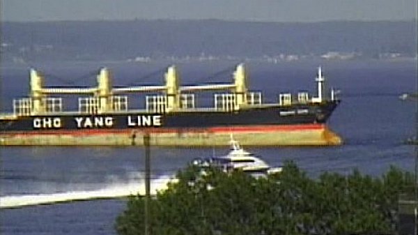 LBO - Cum Tv - scene 2