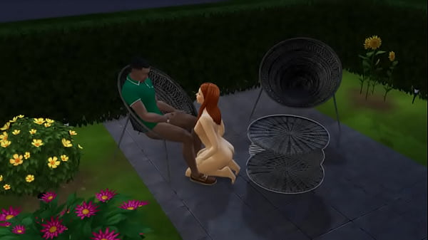 Милфа после корпоратива захотела мужского внимания и забрела в темнокожему соседу  