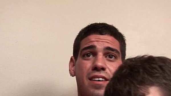 Str8 hung 10''s with a gay hung 10''s.