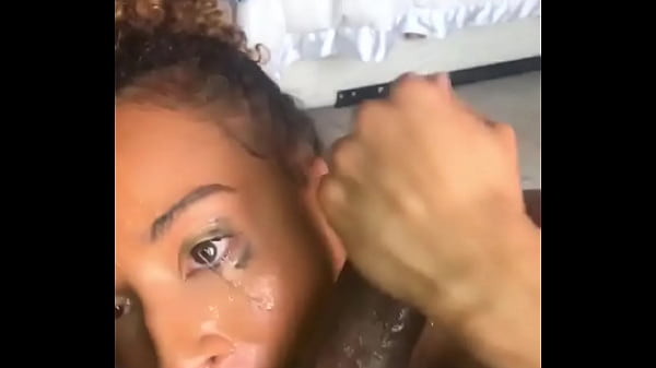 Teanna Trump giving impeccable head