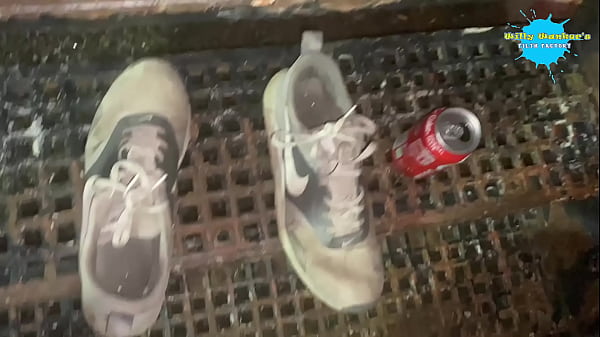 Weirdo British woman named Cracky (compilation)