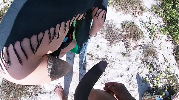 Baiana Bruna Fonseca Levando Rola Grande Na Buceta Depois de Curtir a Praia de Nudismo na Bahia | Joao O Safado 