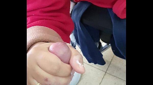 I let my neighbour rub my dick