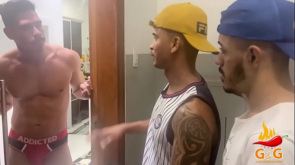 TROCA DE CASAIS feat. GUTO ABRAVANEL/ SPEACER e ALU&Iacute;ZIO.