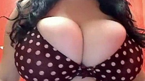 Busty young chubby showing tits
