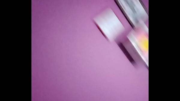 Putica ladyboy escribe me