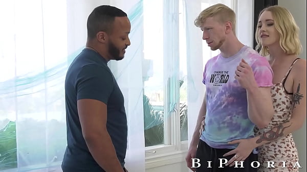 Abbed Out Hunk Bangs Hot Couple