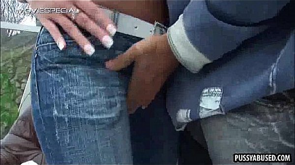 Hot blonde gets naked and sucks on a hard cock