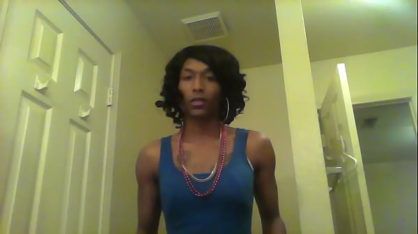 Island hoppin hoeing trapn gurl 