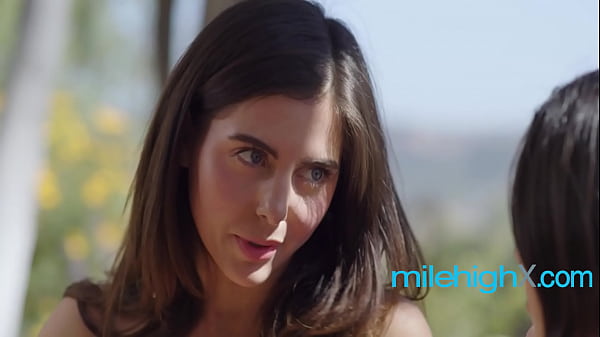 When Lesbians Are Better With Strapons