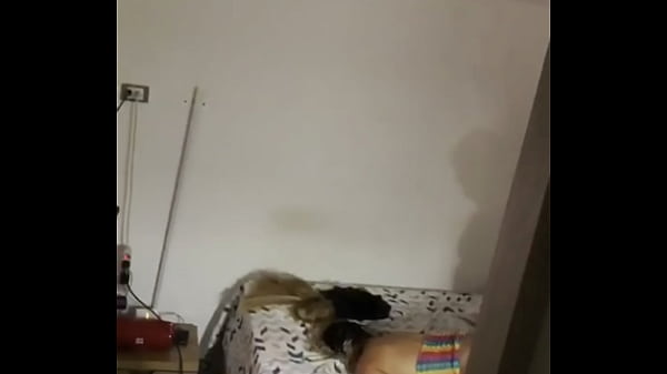 Mi vecina quiere que la folle mucho