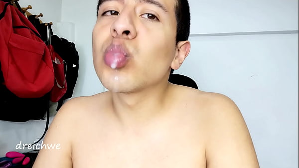 Caliente lengua y saliva 